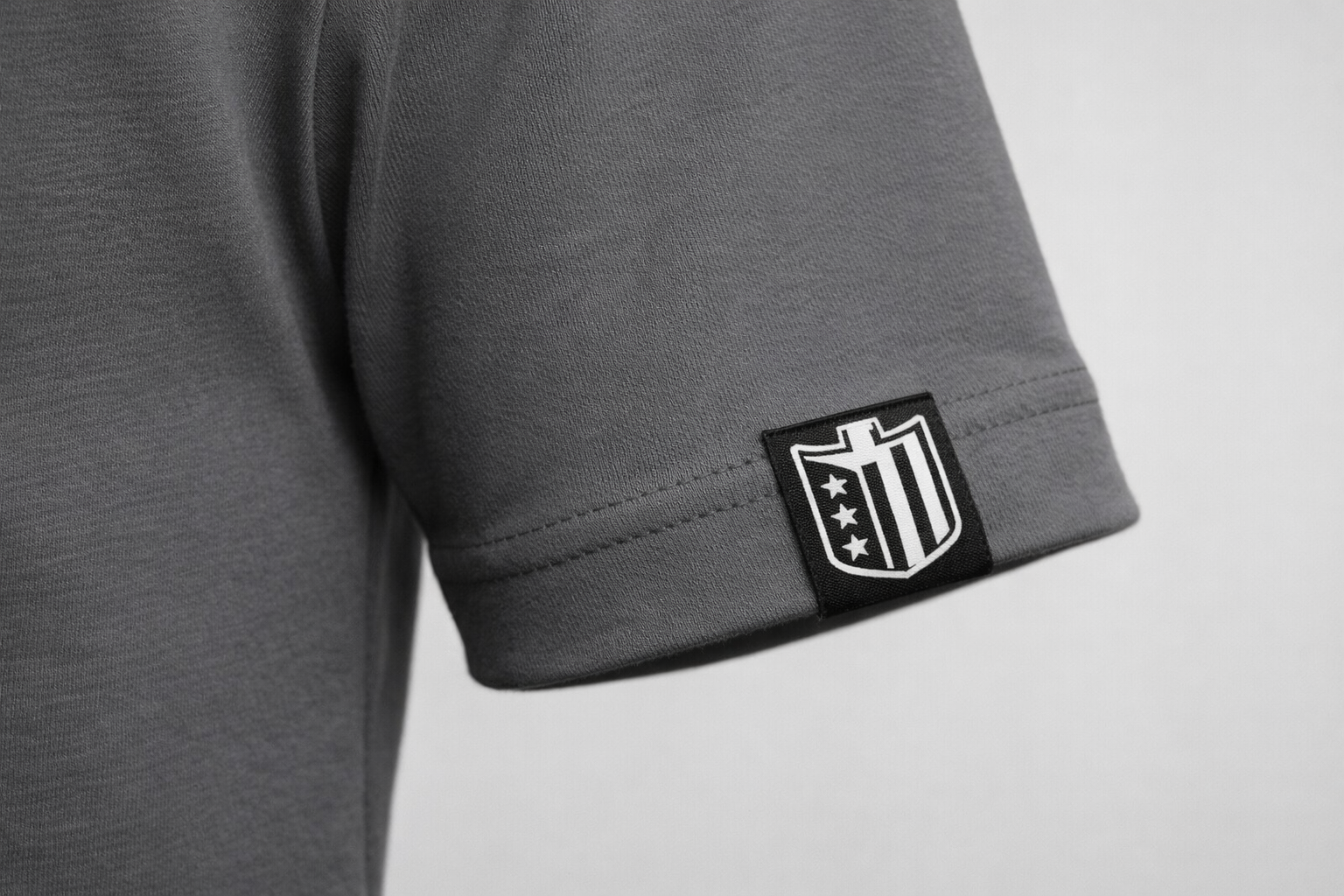 Legacy Essential Tee