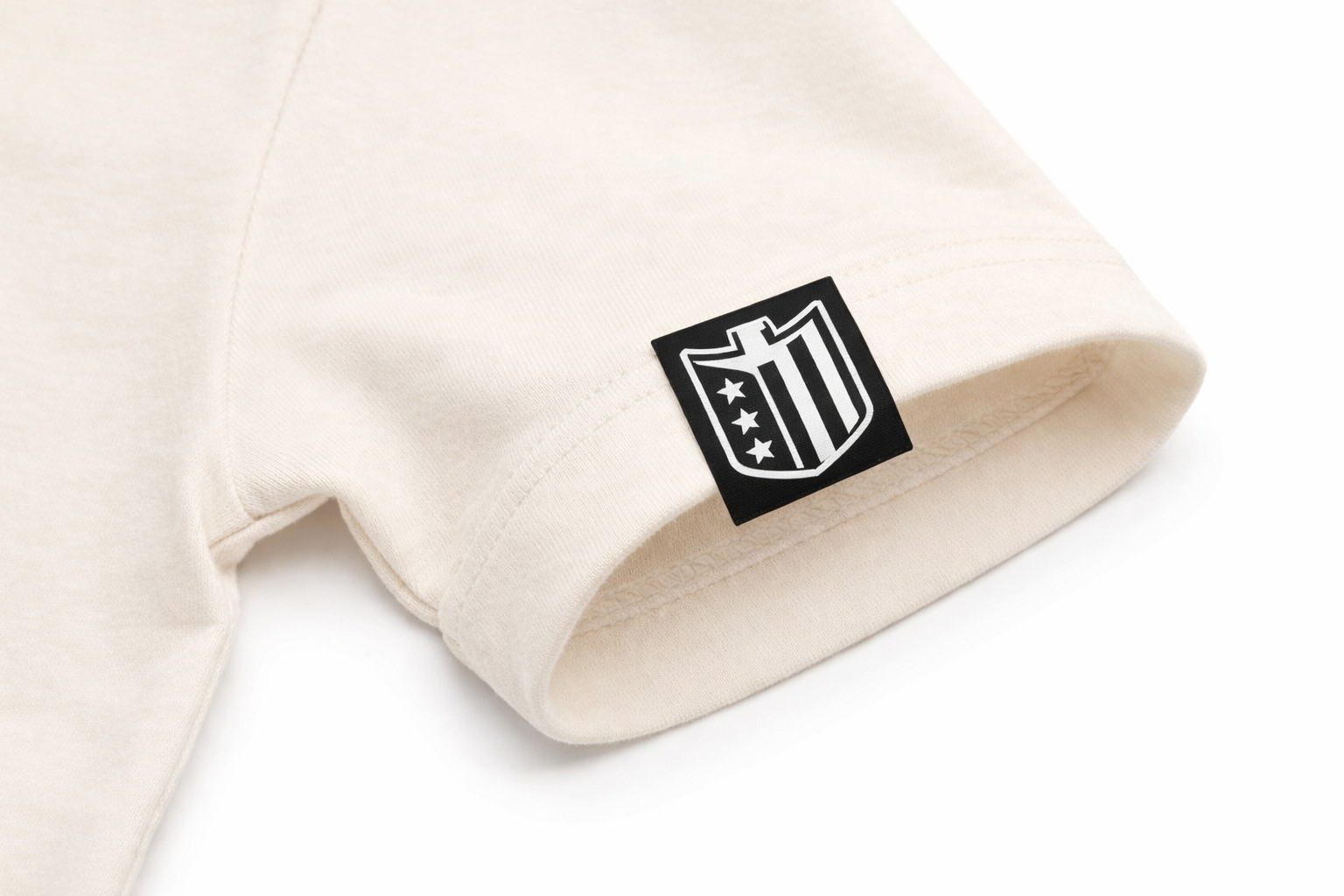 Legacy Essential Tee